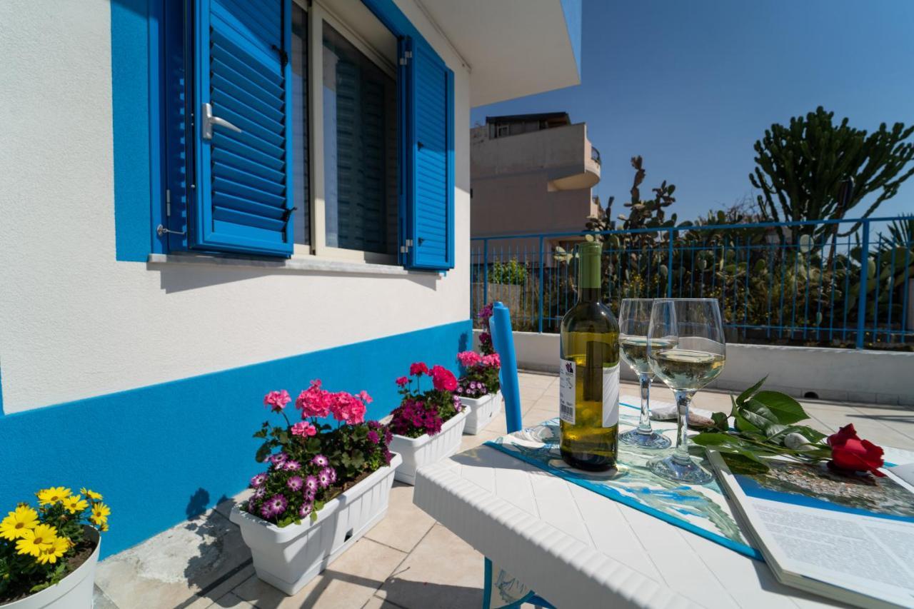 Blue Sicily Apartment Roccalumera Kültér fotó